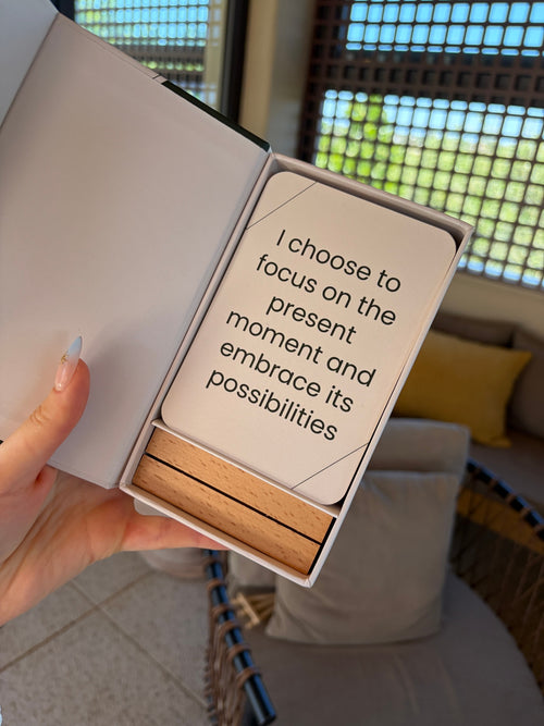 Healing affirmation card detail
